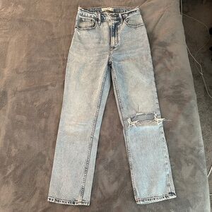 Abercrombie and Fitch The Ankle Straight Ultra High Rise